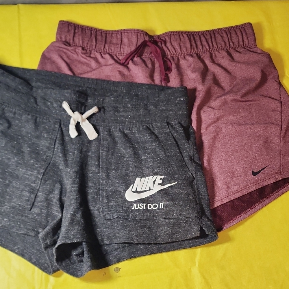 Nike Bundle Women's Gray and Maroon Shorts Set - Picture 1 of 8
